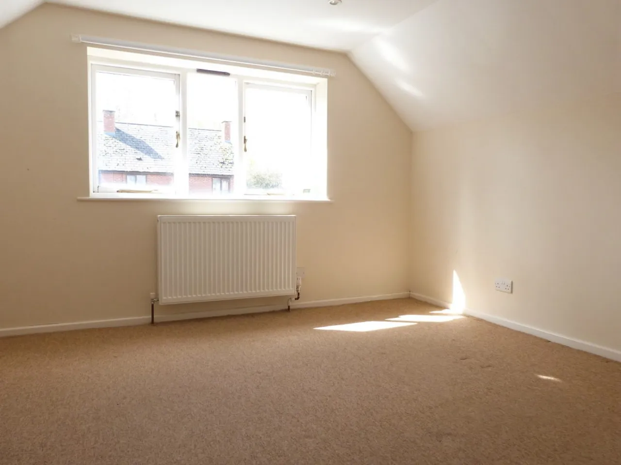 High Street, Pershore, WR10, photo 4