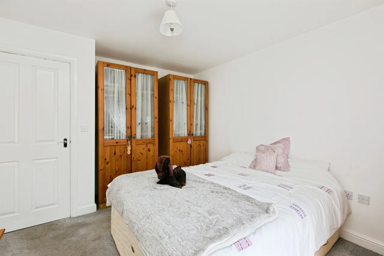Tilley Green, Newhall, DE11, photo 15