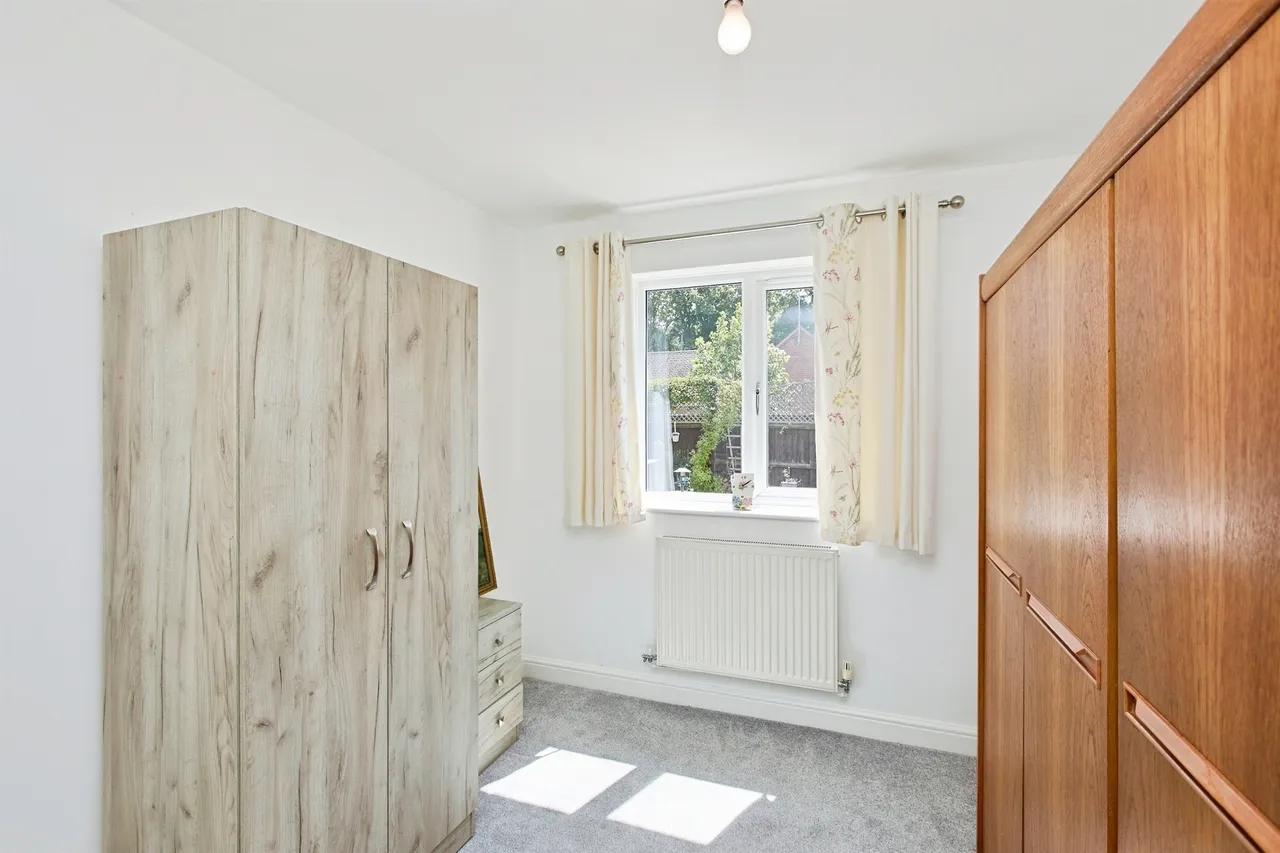 Tilley Green, Newhall, DE11, photo 12