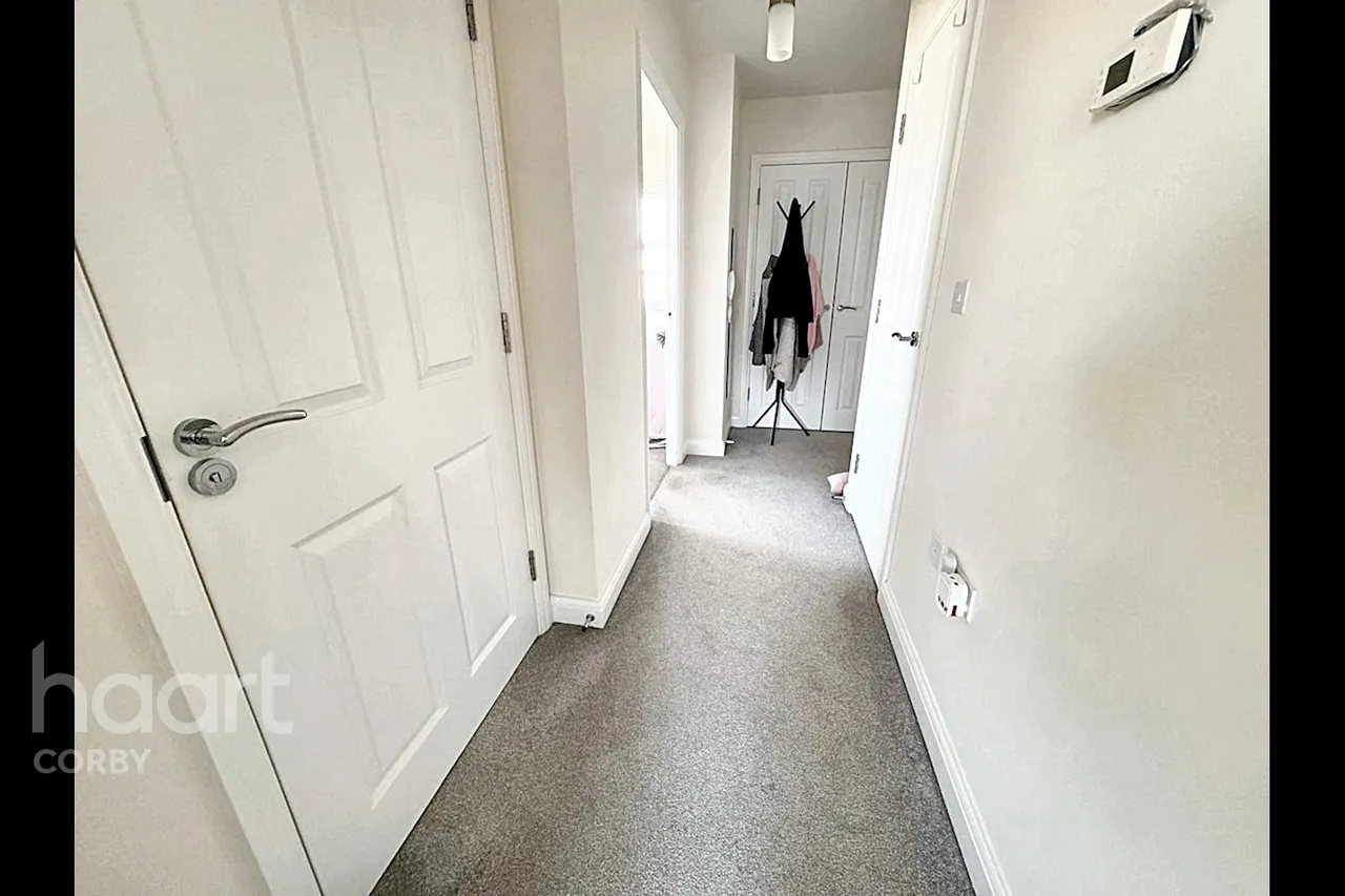 Sandpiper Road, Kettering, NN14, photo 5