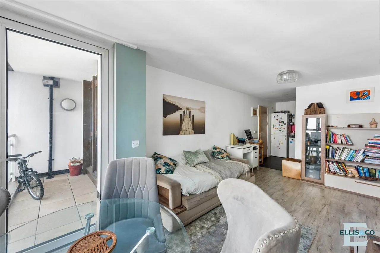 Mill Mead Road, London, N17, photo 6