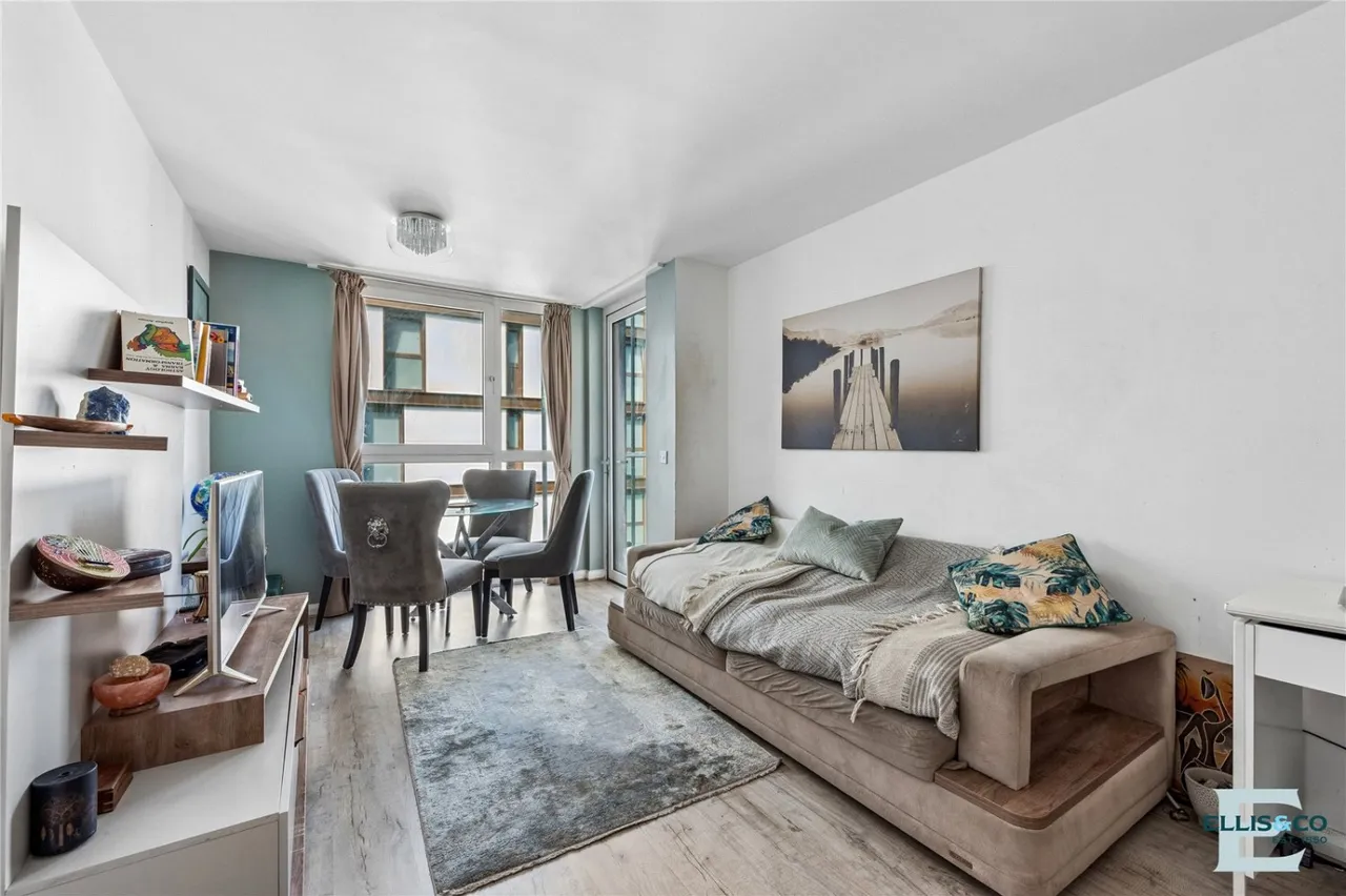Mill Mead Road, London, N17, photo 16