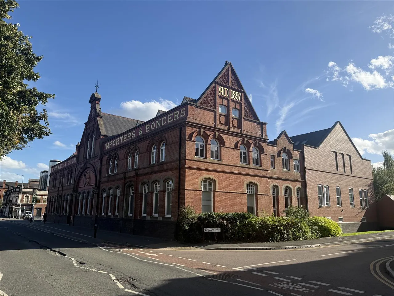 2 bed flat for sale, Grants Yard, Burton-On-Trent, DE14
