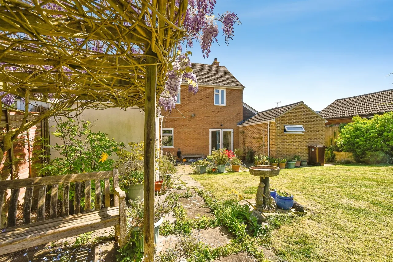 Thames Close, Cricklade, SN6, photo 12