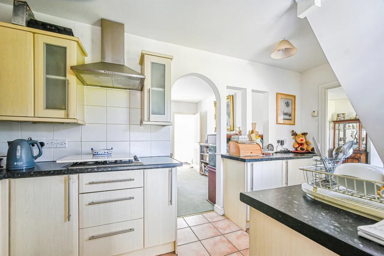 Thames Close, Cricklade, SN6, photo 6