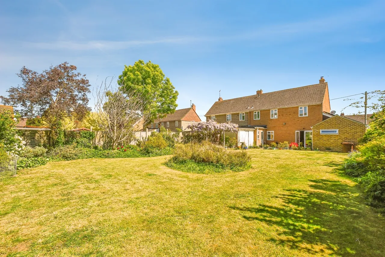 4 bed house for sale, Thames Close, Cricklade, SN6