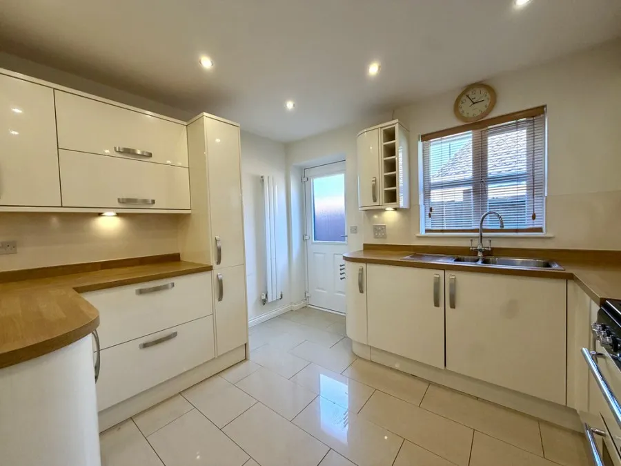 Harris Court, Quakers Yard, CF46, photo 13