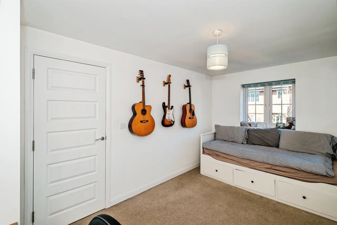 Brougham Grove, Angmering, BN16, photo 12