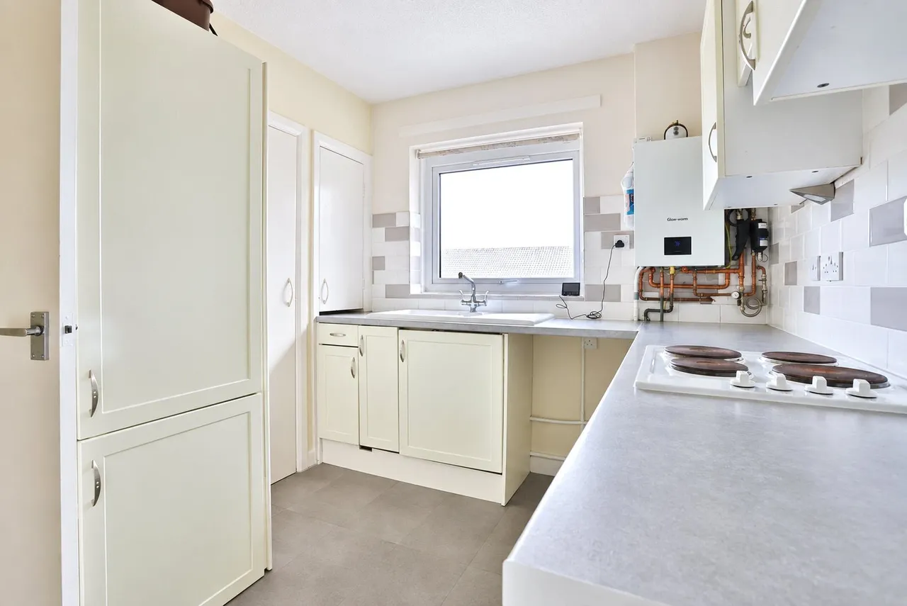 Portswood Drive, Redhill, BH10, photo 3