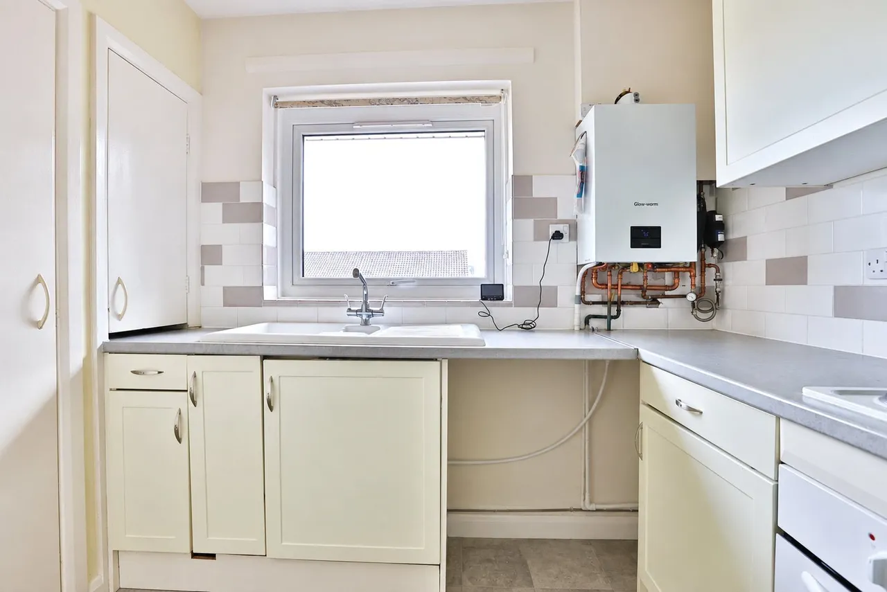 Portswood Drive, Redhill, BH10, photo 7
