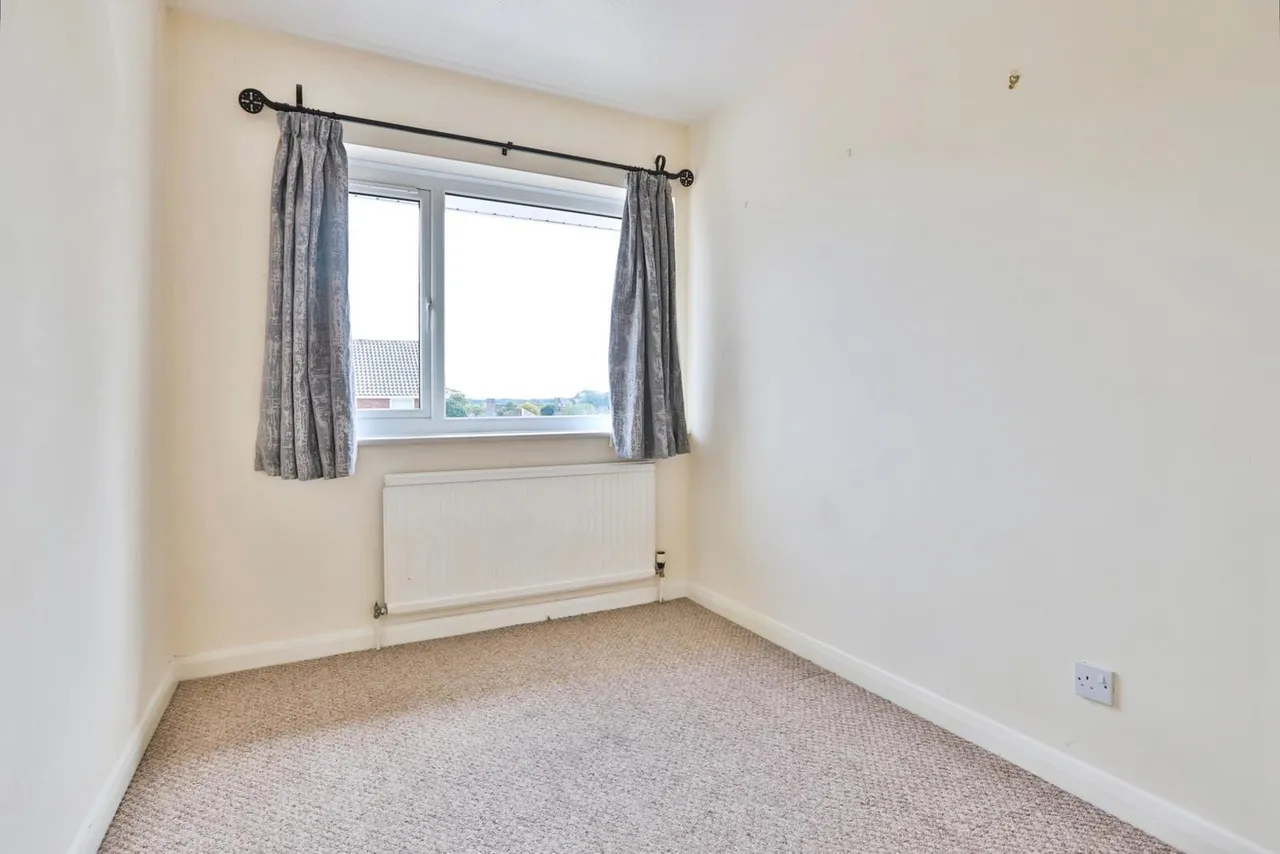Portswood Drive, Redhill, BH10, photo 12