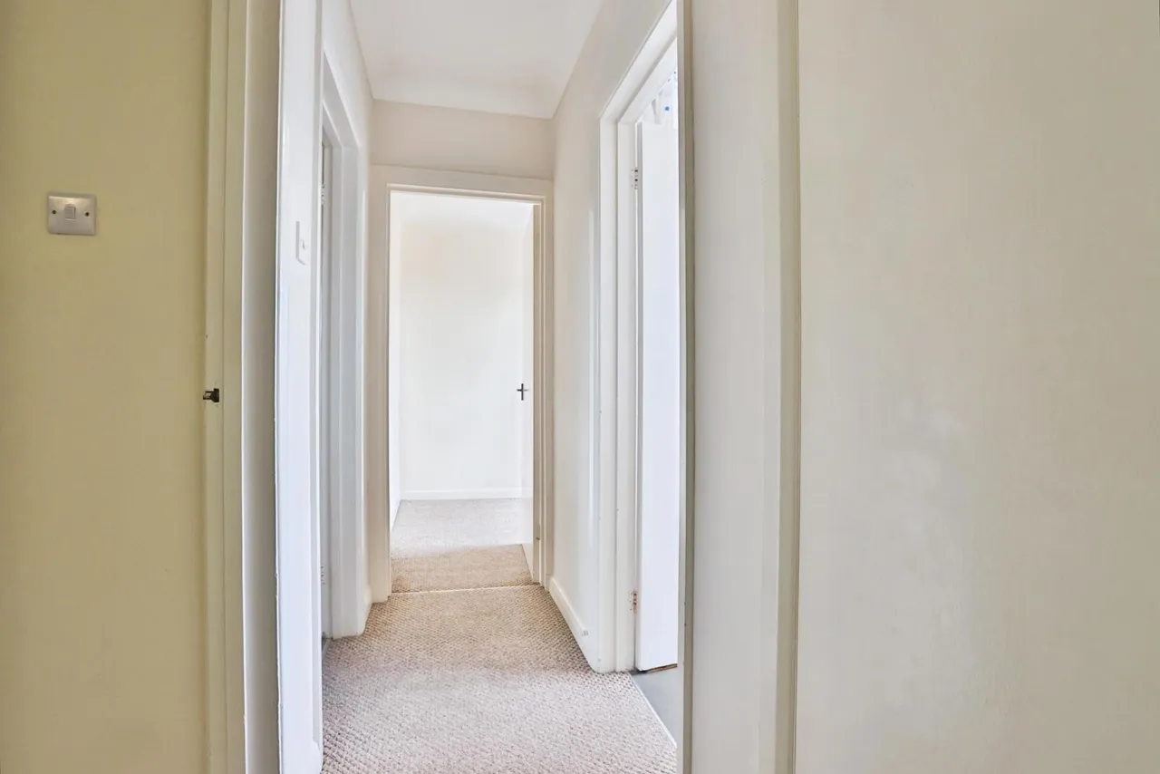 Portswood Drive, Redhill, BH10, photo 13