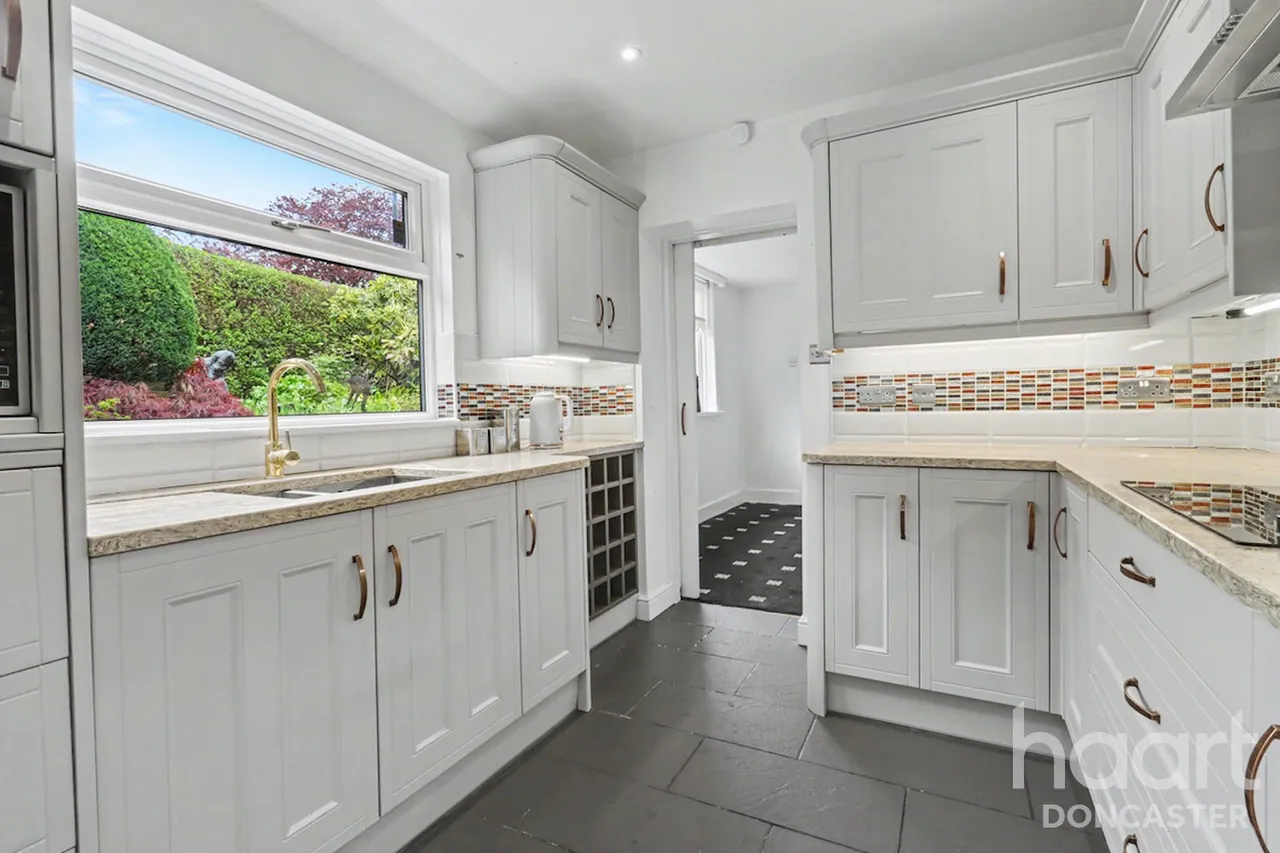 Sandall Rise, Wheatley Hills, DN2, photo 14