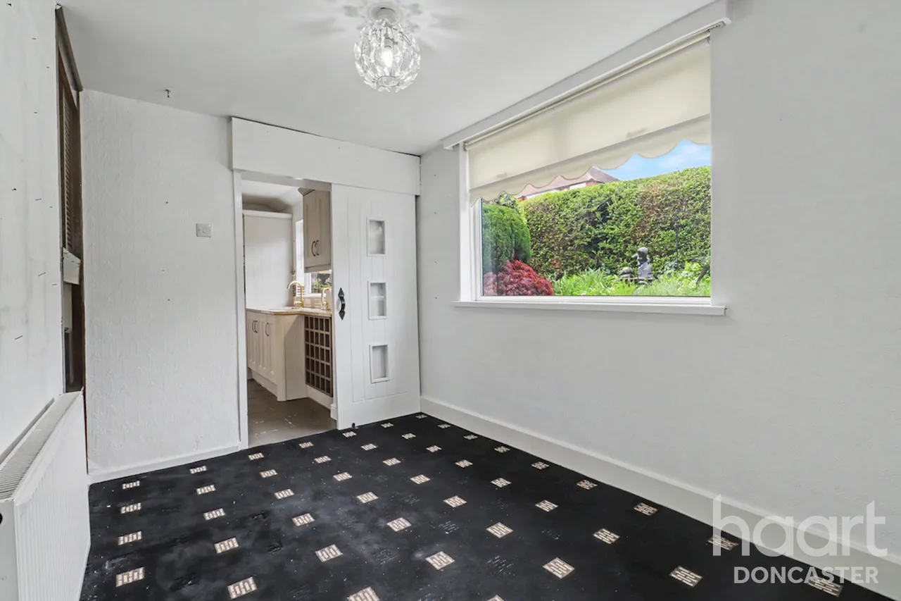 Sandall Rise, Wheatley Hills, DN2, photo 11