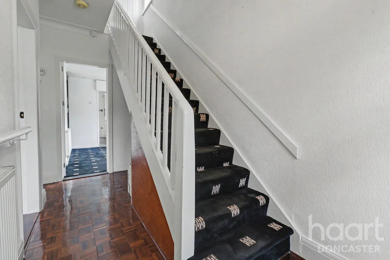 Sandall Rise, Wheatley Hills, DN2, photo 5