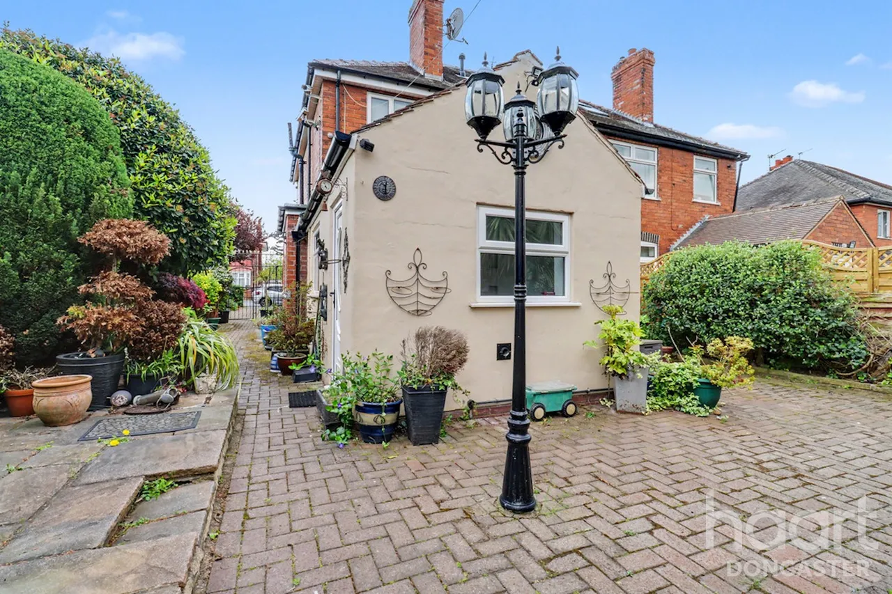 Sandall Rise, Wheatley Hills, DN2, photo 22