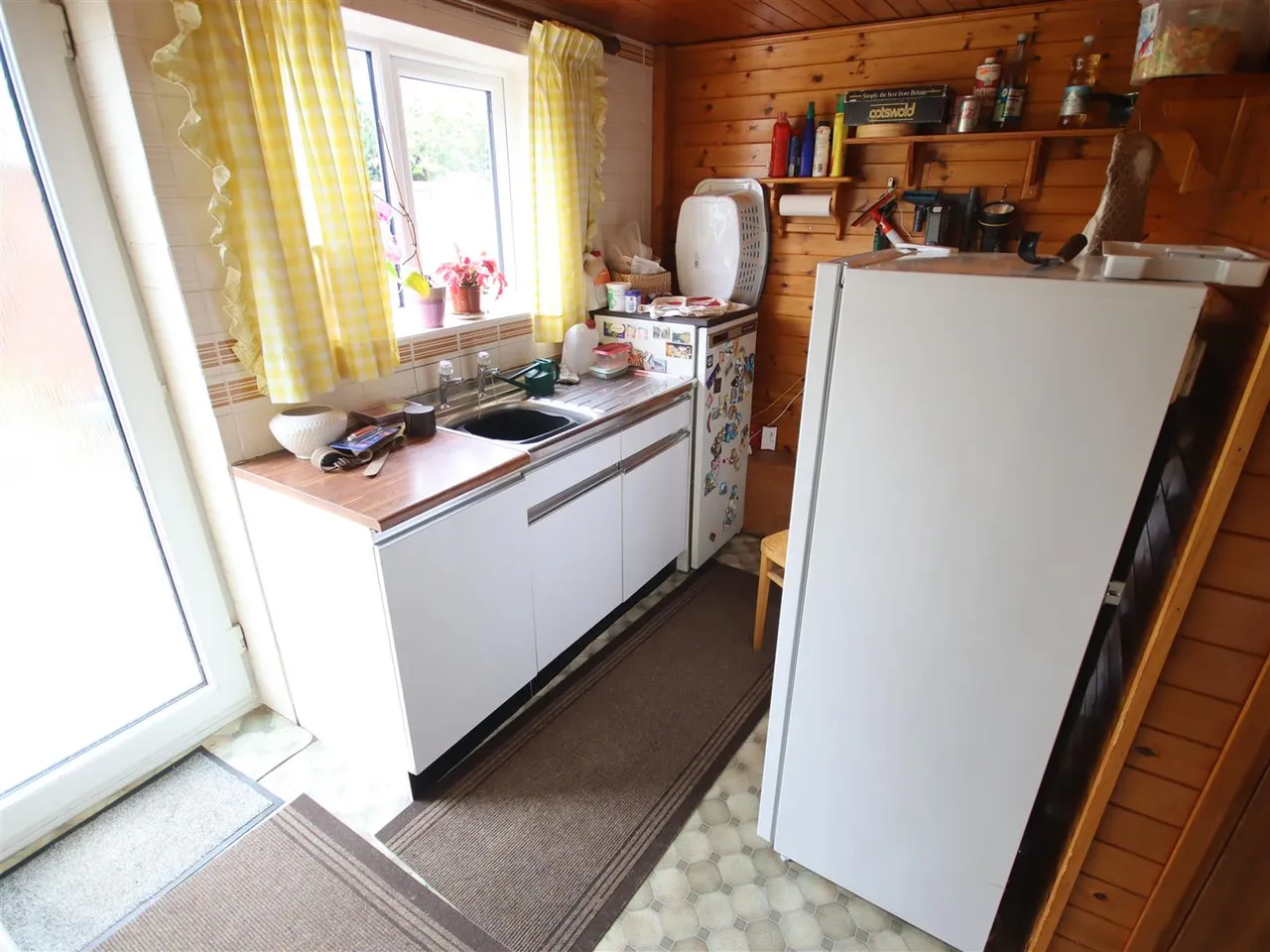 Elm Close, Calne, photo 12