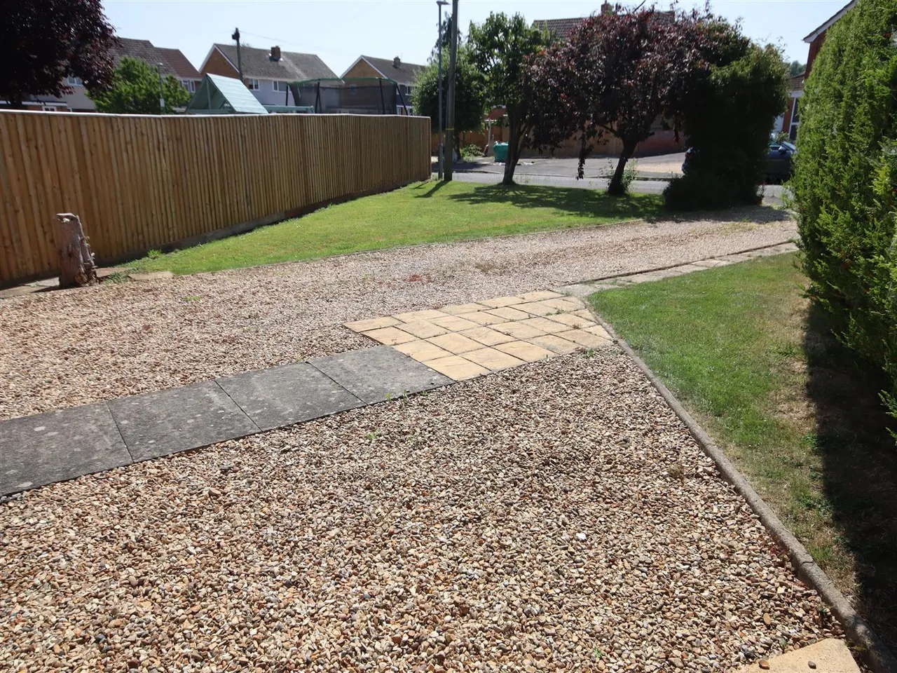 Elm Close, Calne, photo 14