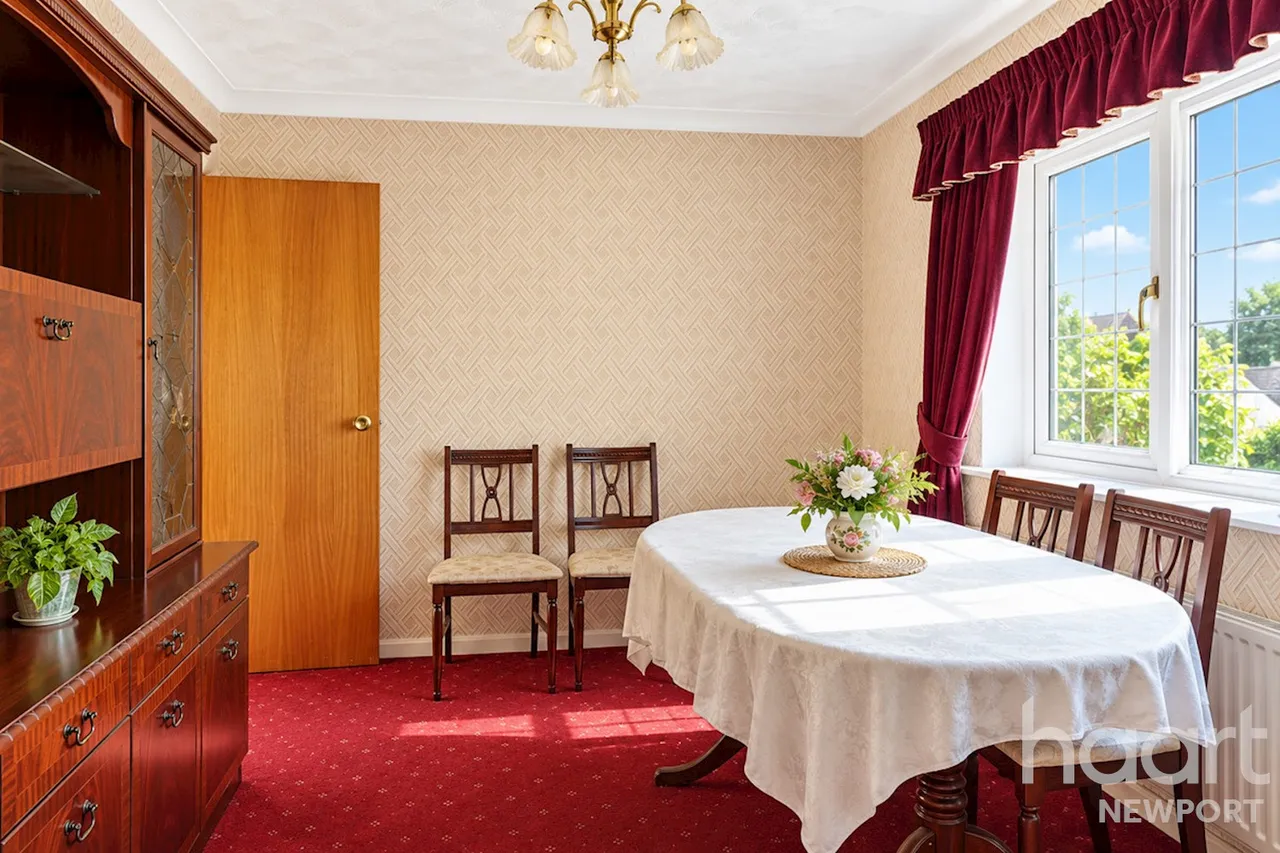 The Redlands, Newport, NP19, photo 6