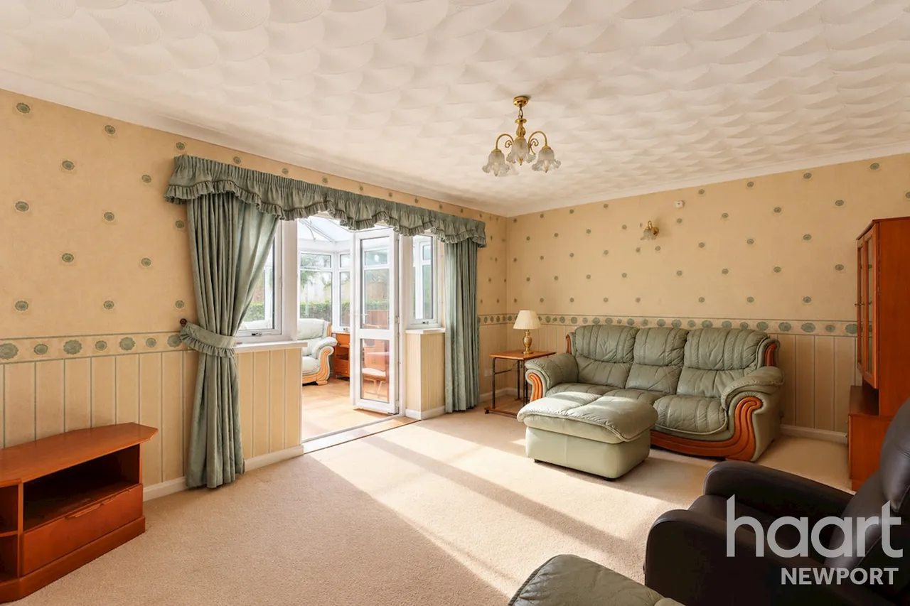 The Redlands, Newport, NP19, photo 5
