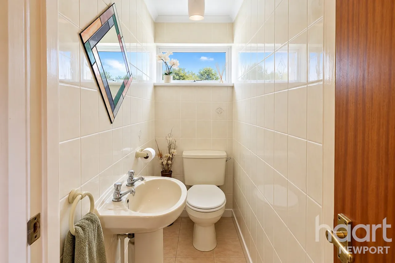 The Redlands, Newport, NP19, photo 9