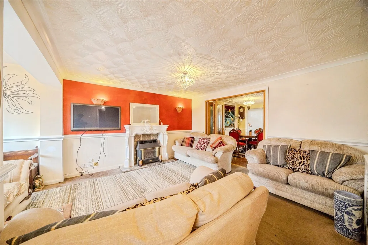 Nene Drive, Bletchley, Milton Keynes, Buckinghamshire, MK3, photo 3