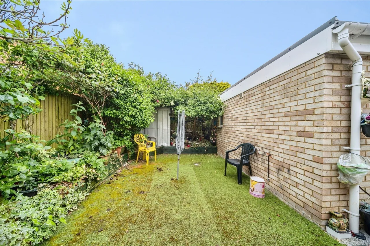 Nene Drive, Bletchley, Milton Keynes, Buckinghamshire, MK3, photo 23