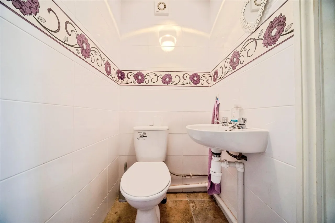 Nene Drive, Bletchley, Milton Keynes, Buckinghamshire, MK3, photo 14
