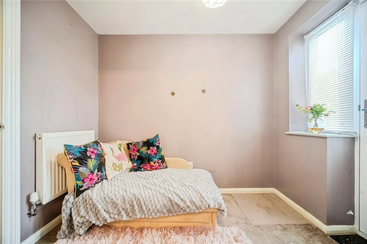 Nene Drive, Bletchley, Milton Keynes, Buckinghamshire, MK3, photo 13
