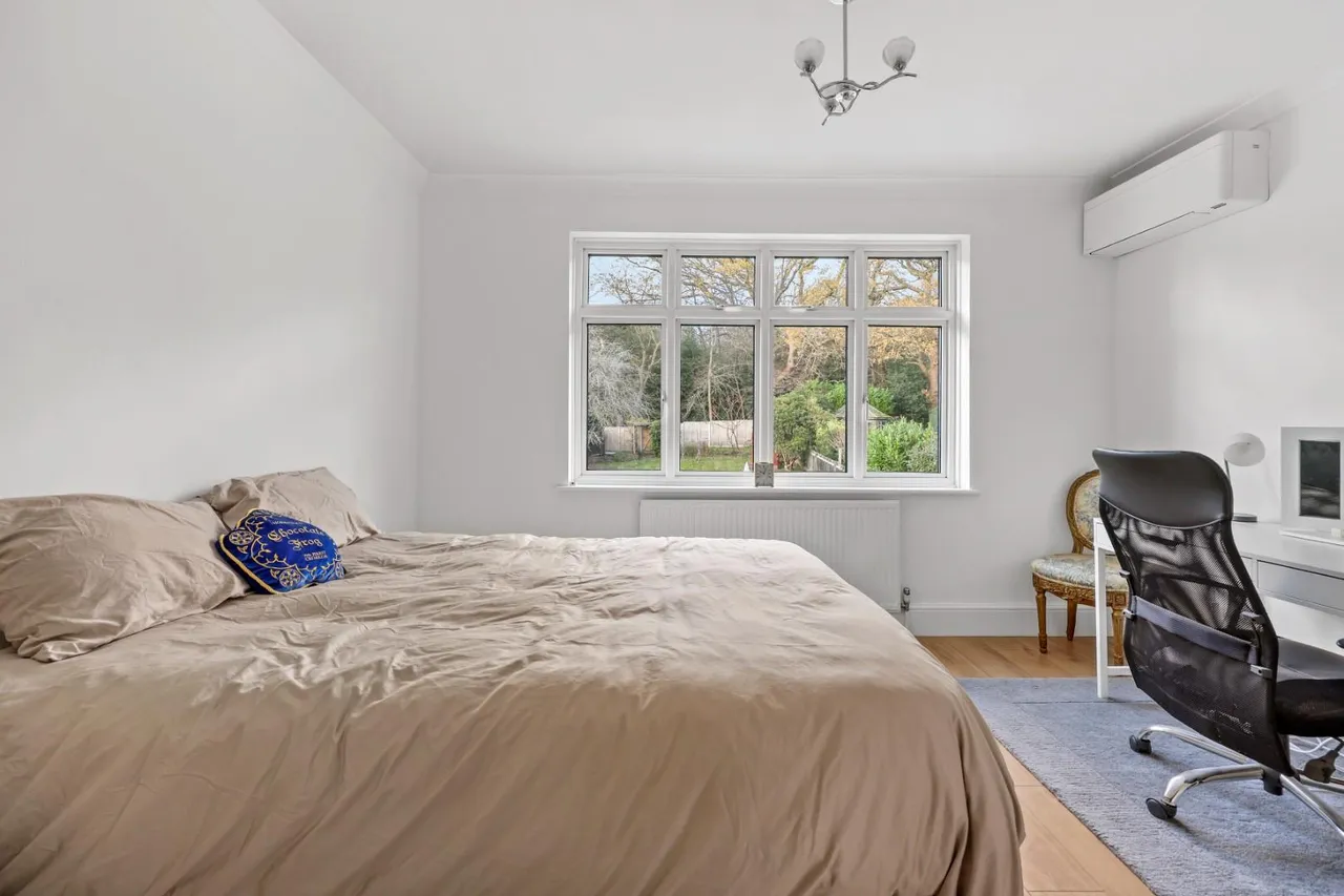 Broadfield Way, Buckhurst Hill, IG9 5AG, photo 5
