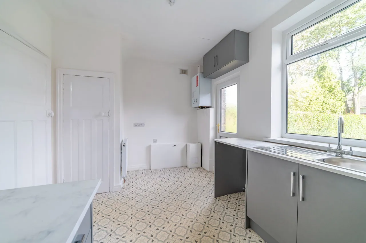 Belvedere Avenue, Reddish, SK5, photo 6