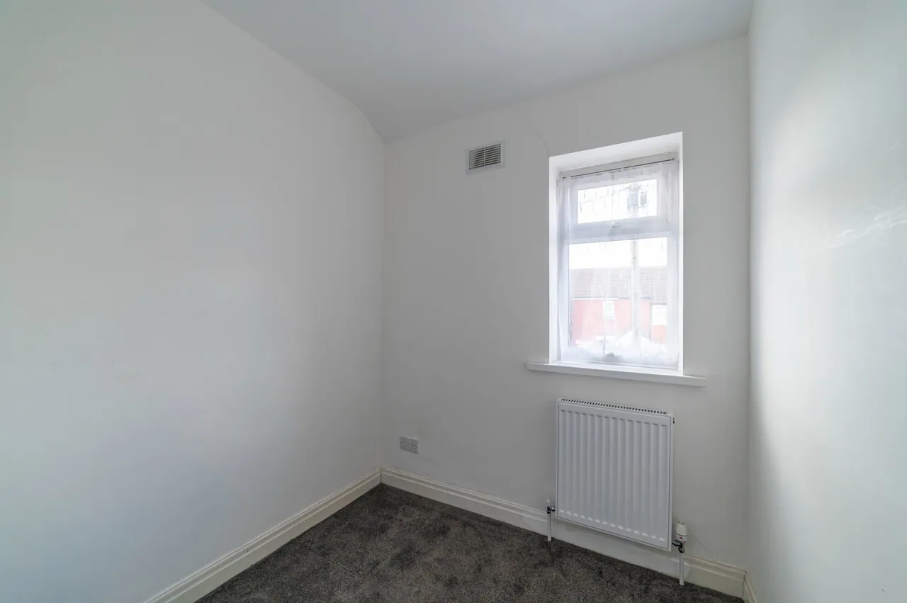 Belvedere Avenue, Reddish, SK5, photo 12