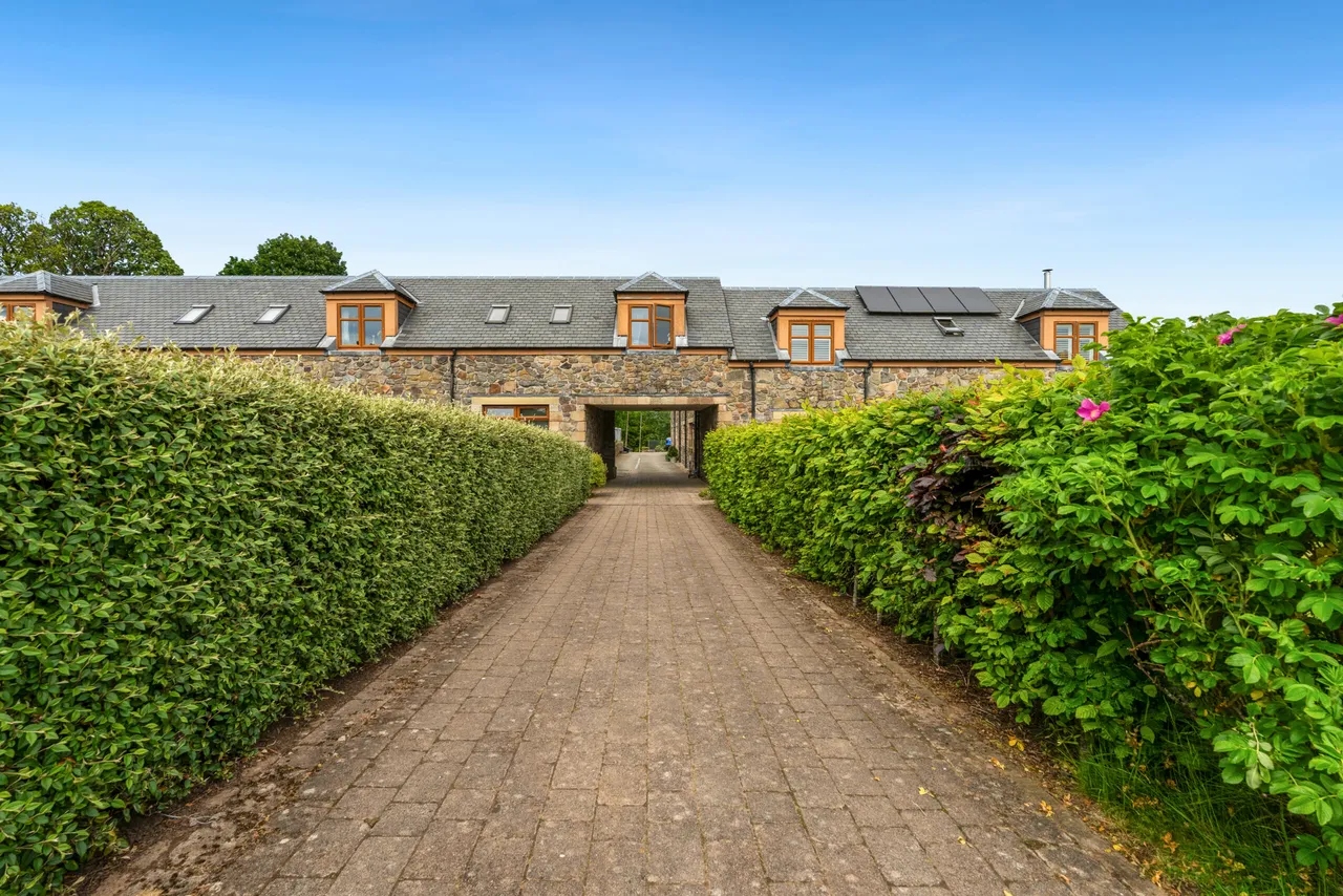 Burnside Steading, Langbank, photo 36