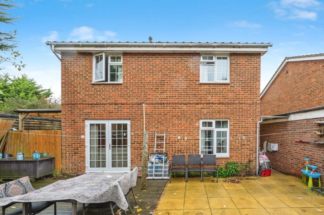 Shilburn Way, Woking, GU21, photo 19