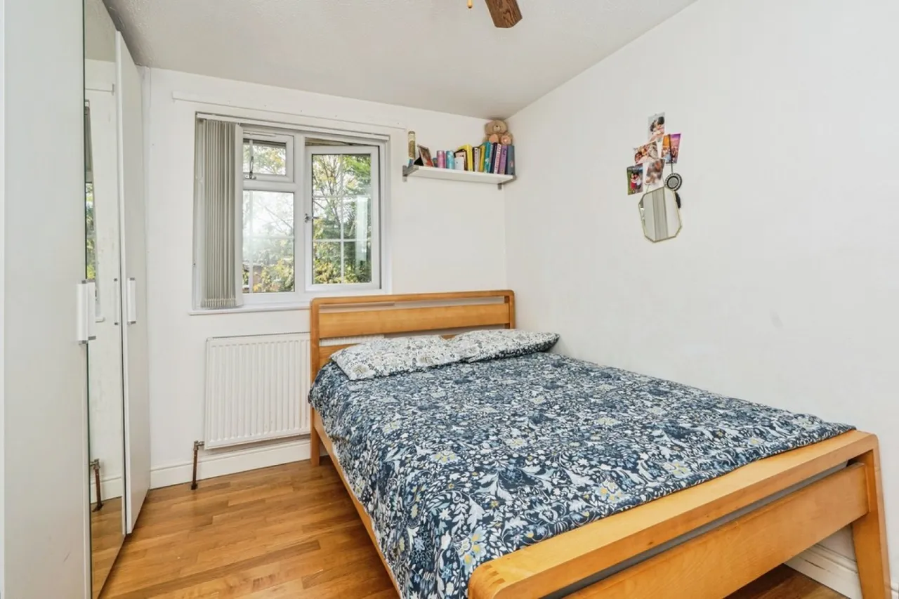 Shilburn Way, Woking, GU21, photo 16
