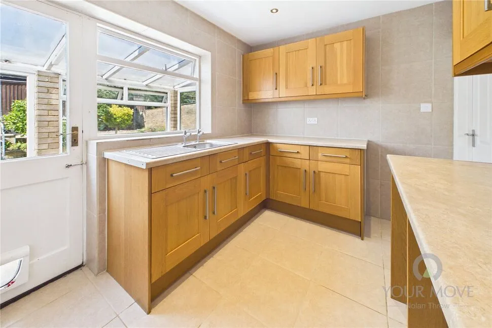 Browning Avenue, Kettering, Northamptonshire, NN16, photo 5