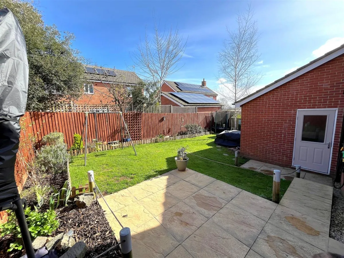 Meek Road, Newent, GL18, photo 5