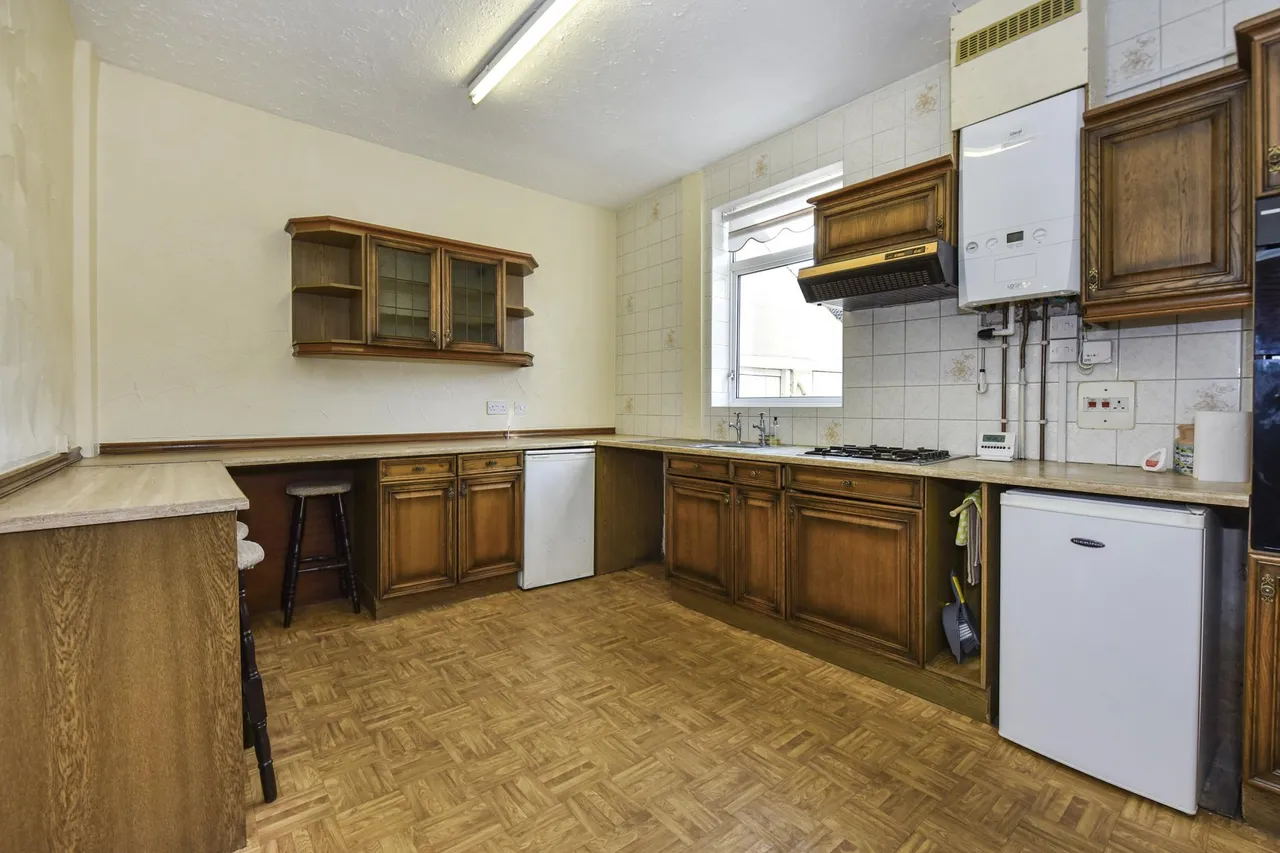 Main Street, Rawmarsh, S62, photo 9