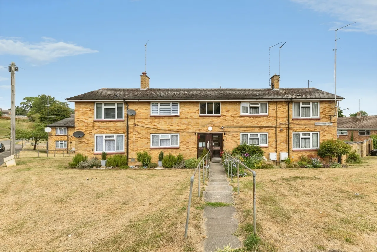 1 bed flat for sale — Stanbridge Close, Banbury, Oxfordshire, OX16