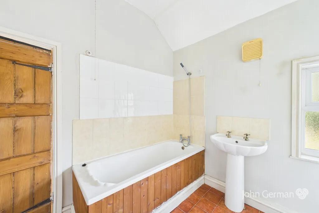 Burton Street, Tutbury, photo 9