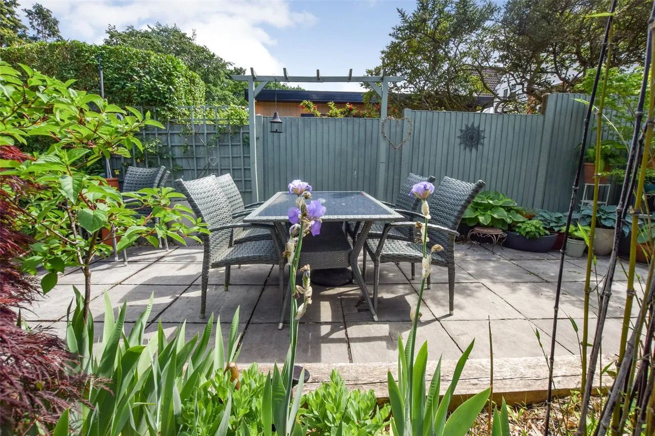 Canterbury Road, Farnborough, Hampshire, GU14 6QP, photo 19