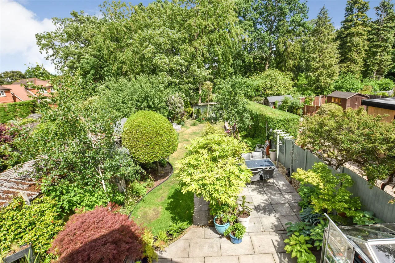 Canterbury Road, Farnborough, Hampshire, GU14 6QP, photo 7
