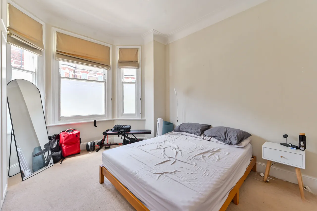 London, SW11, photo 6