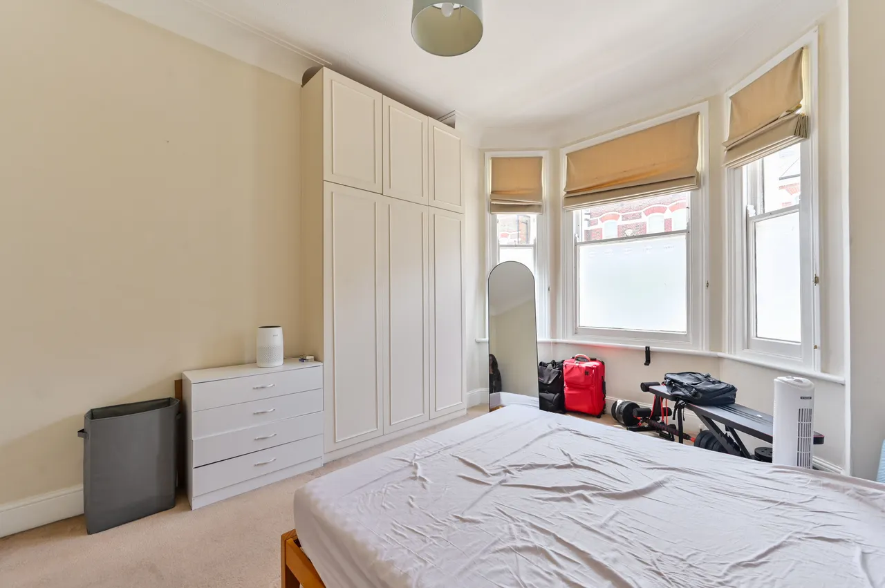 London, SW11, photo 7