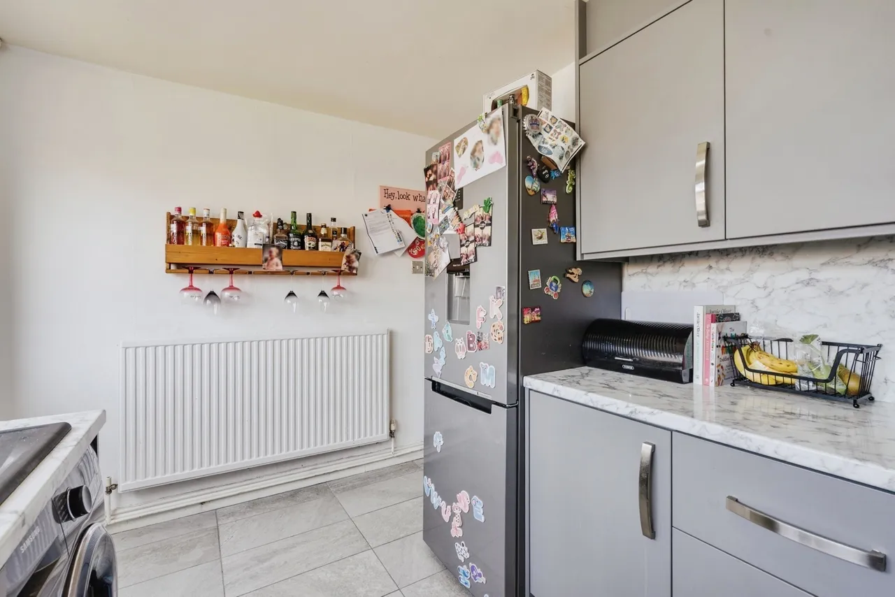 Surrey Close, Little Lever, BL3, photo 15