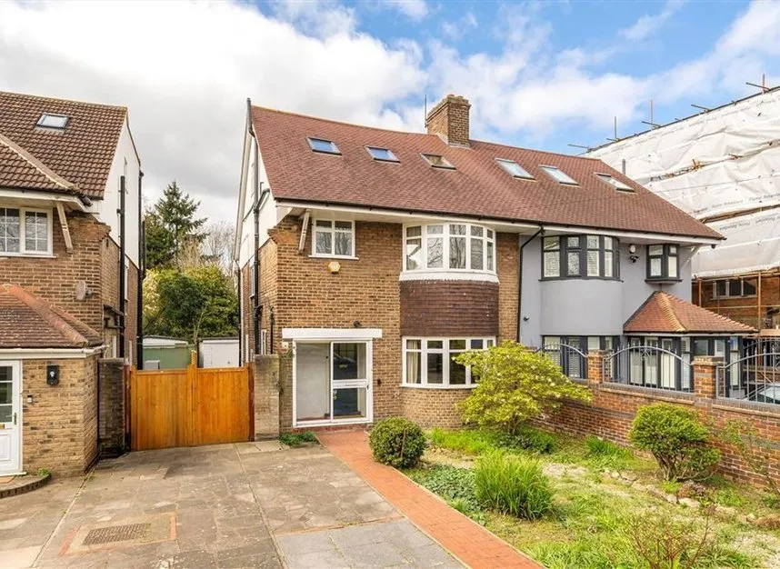 4 bed house for sale — Eastbrook Road, Blackheath, SE3