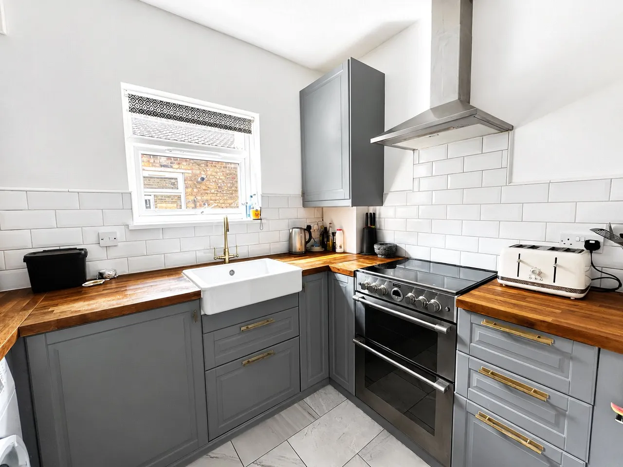 Farley Road, London, SE6, photo 3