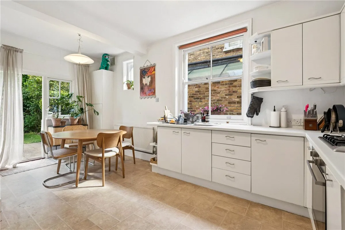 Niton Street, London, SW6, photo 2