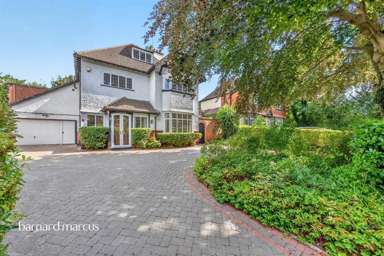 Woodcote Valley Road, Purley, CR8, photo 27