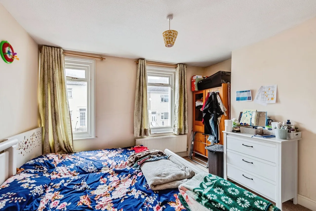 Dryden Street, Swindon, Wiltshire, SN1, photo 8